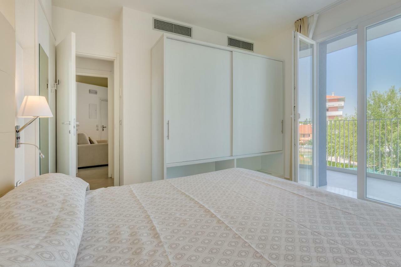 Apartaments Suites Ambassador Caorle Exterior photo